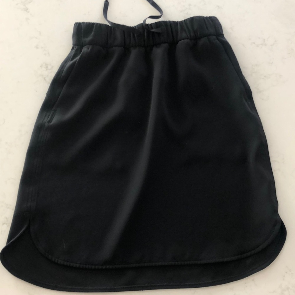 Lululemon on the fly skirt